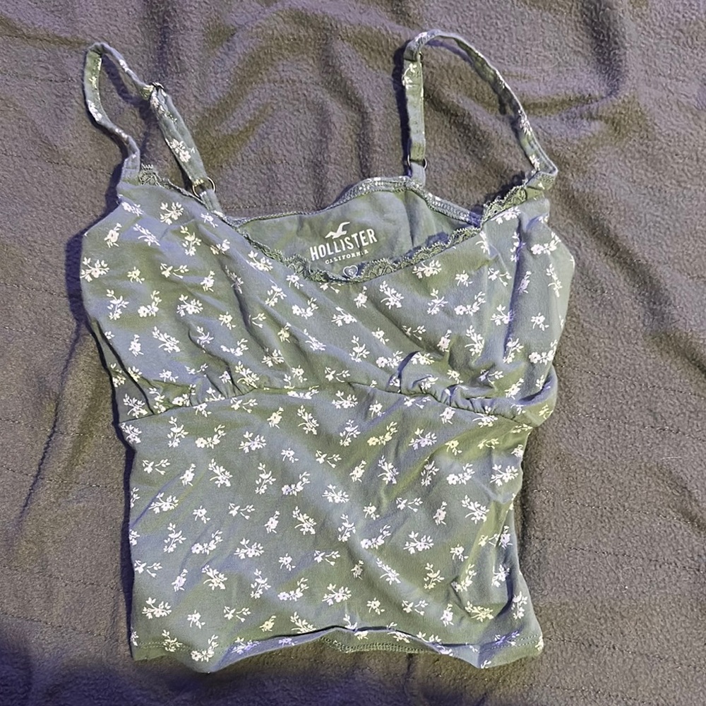 Hollister Green Floral Women's Top